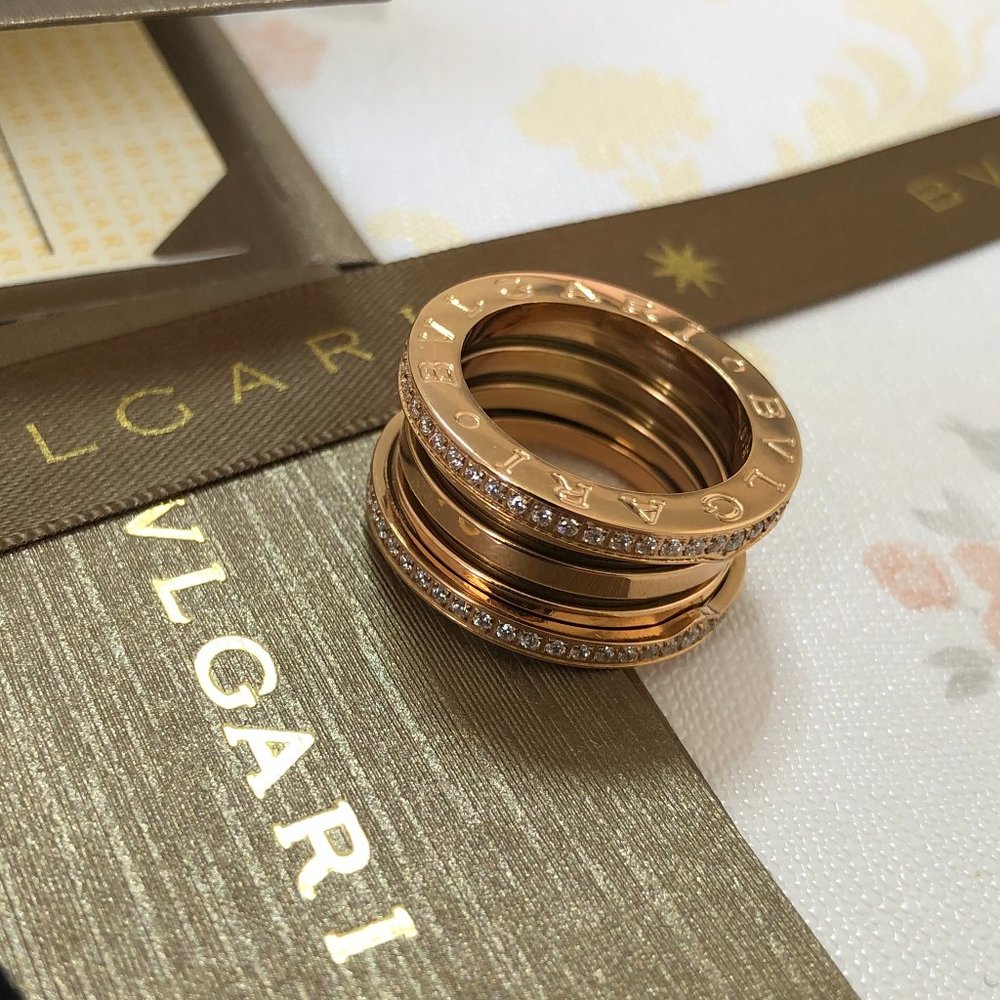 🏆Women's 18K Rose Gold Diamond Ring🏆